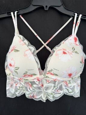PINK Victoria’s Secret Push Up Lace Bra